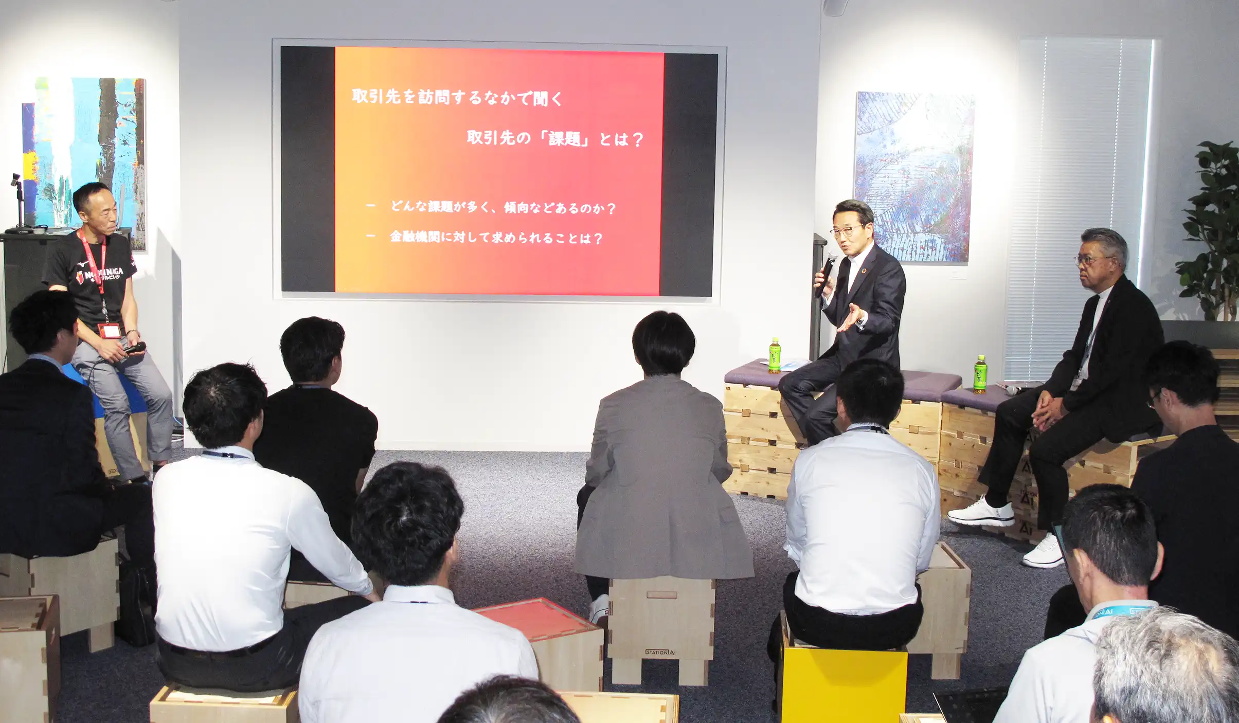 トークセッションに登壇した十六FGグループ3社の社長（7月23日、STATIONAi）