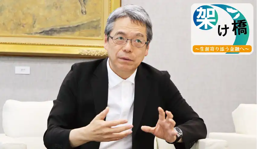インタビューに応じる五島社長
