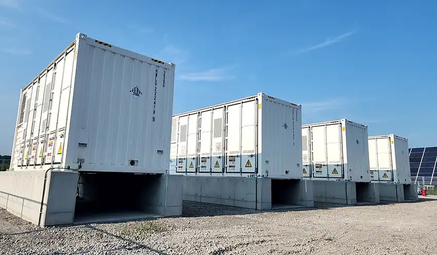 系統用蓄電池を設置したごうぎんエナジー倉吉蓄電所（鳥取県倉吉市、山陰合同銀提供）