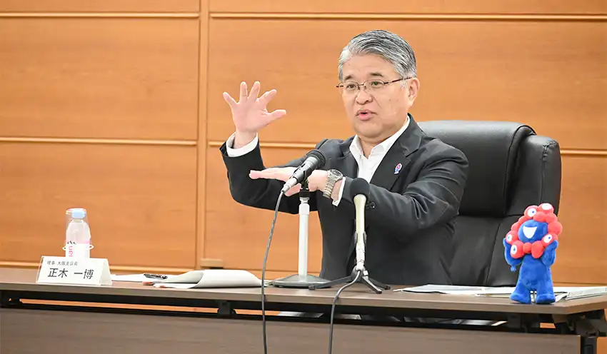 9月の関西金融経済動向を発表する正木理事支店長（9月5日、日銀大阪支店）