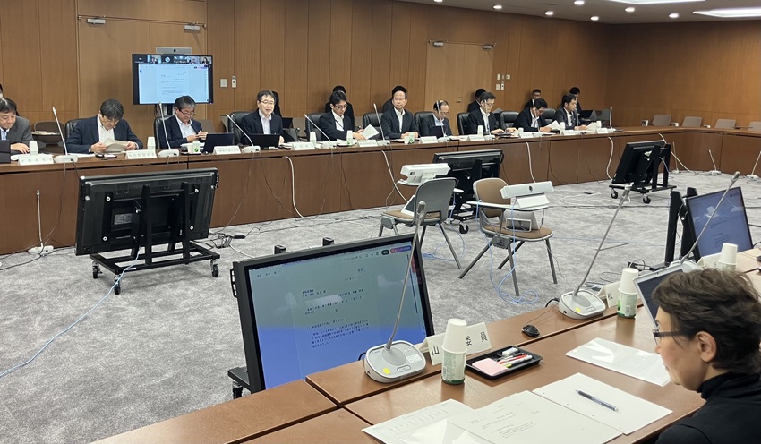 「地域金融力強化プラン」の策定に向けてWGが議論を始めた（9月5日、金融庁）