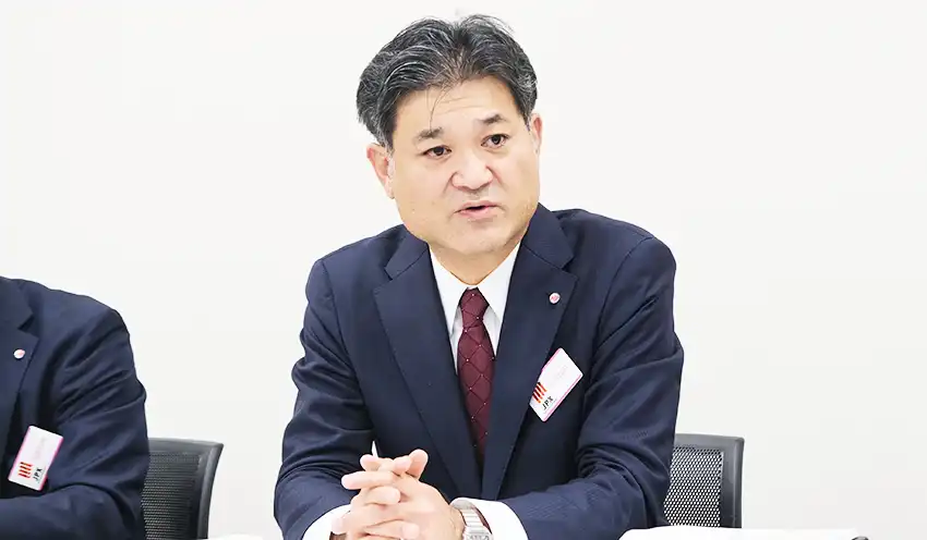 決算説明するSMBC日興証券の後藤常務執行役員(10月30日、東証)