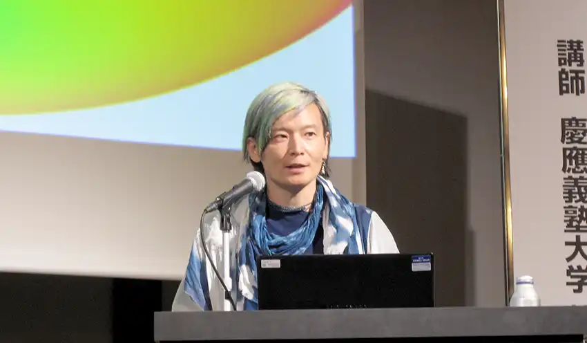 基調講演した慶応大教授の宮田氏(10月9日、エスパシオナゴヤキャッスル)